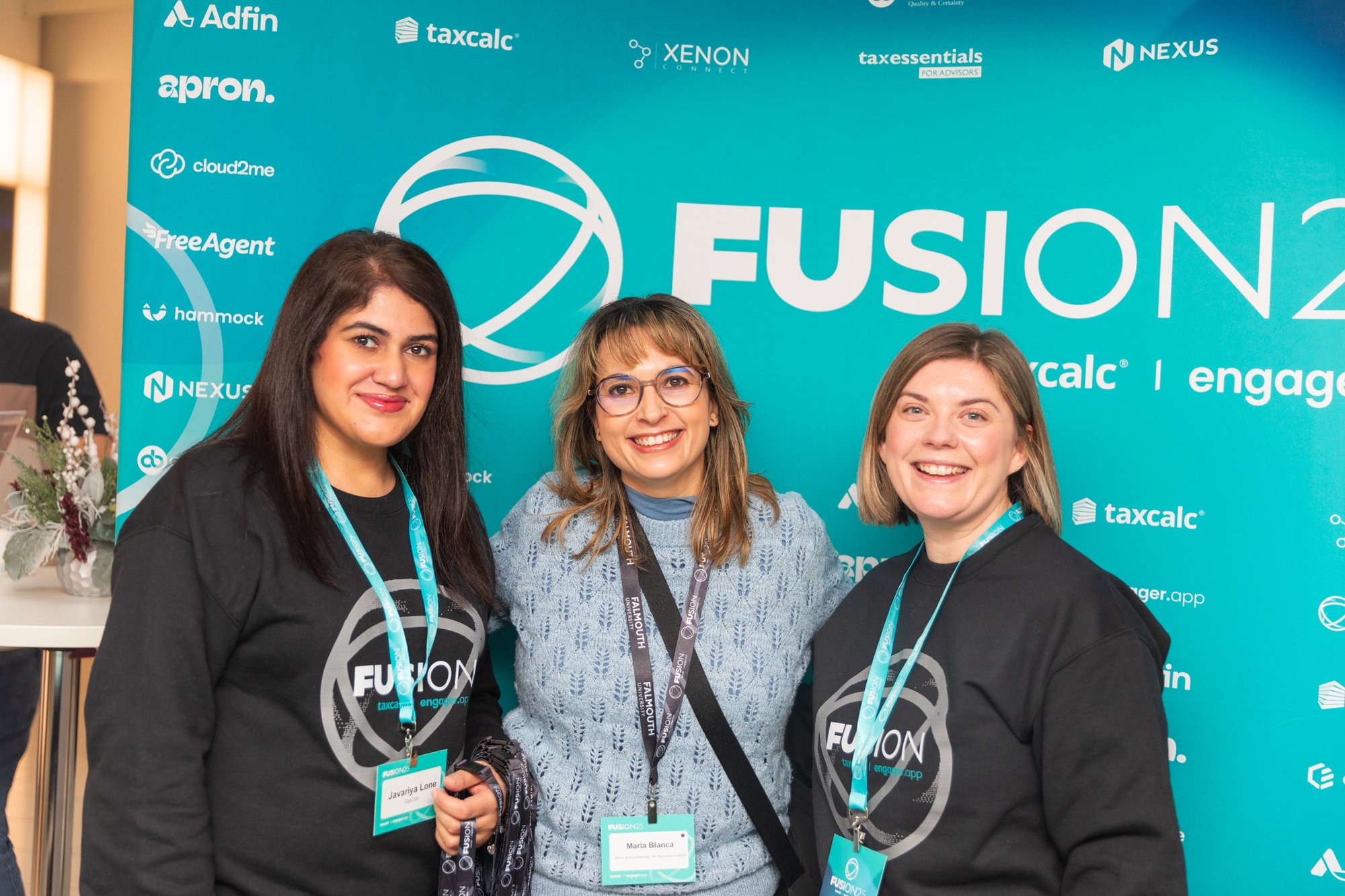 455A7812